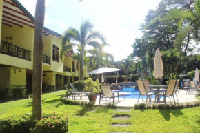 Club Del Cielo Unit 1